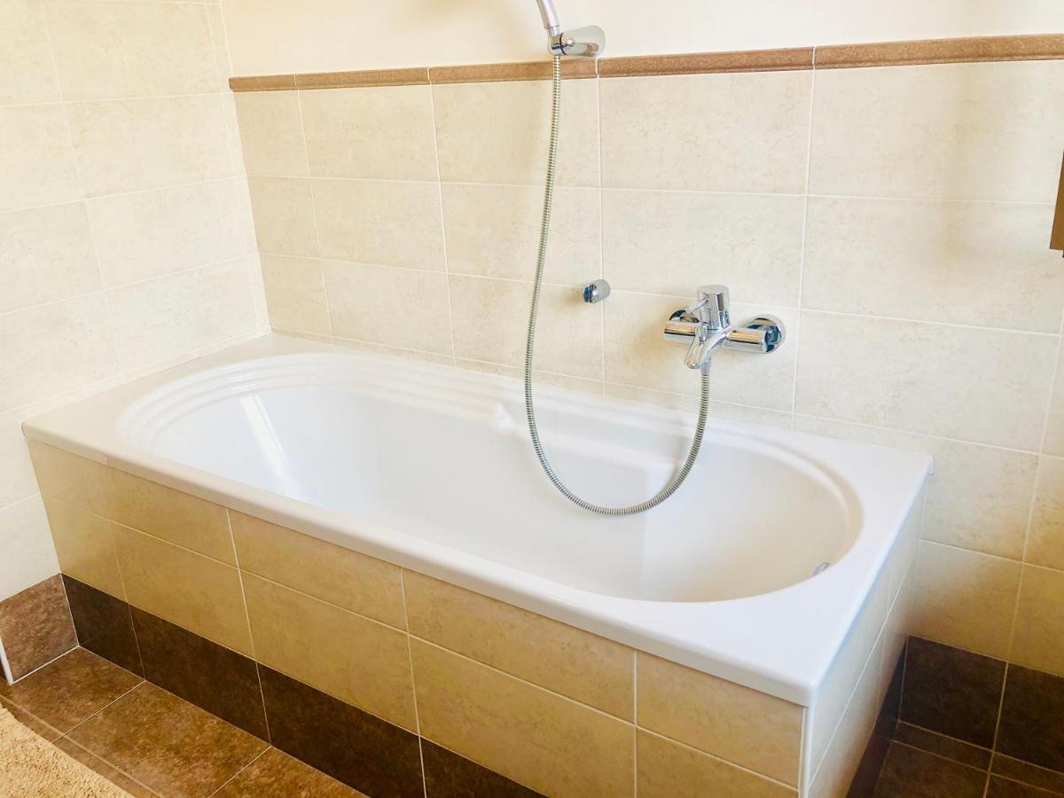 Domaso Central Apartment Bagian luar foto
